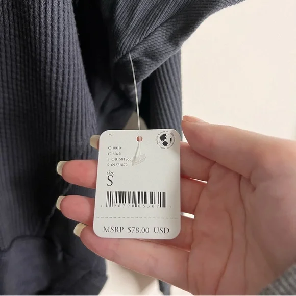 NWT Free People Santa Clara Thermal in color Black - Picture 7 of 8